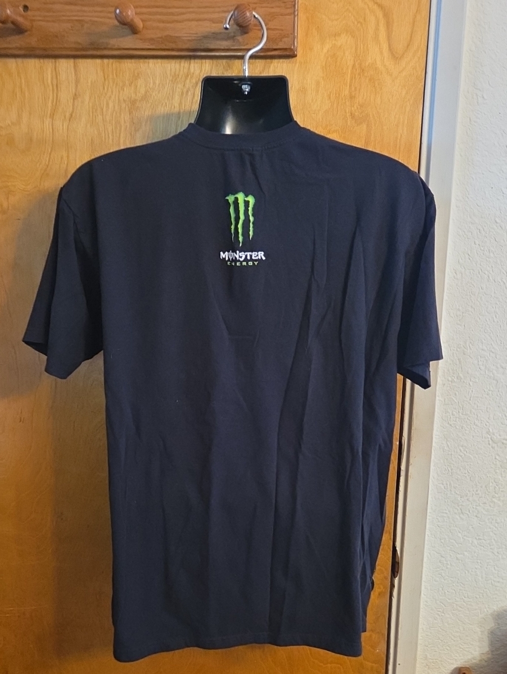 Monster Energy Drink Patriotic Distressed U.S.A Flag Tshirt Size XXL - Picture 3 of 6